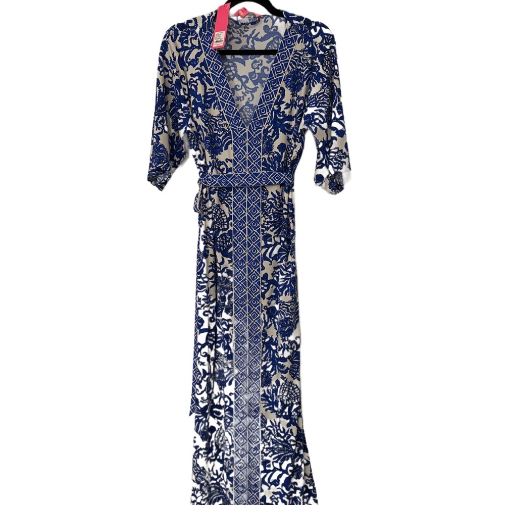 Lilly Pulitzer dress/cover up size s/m